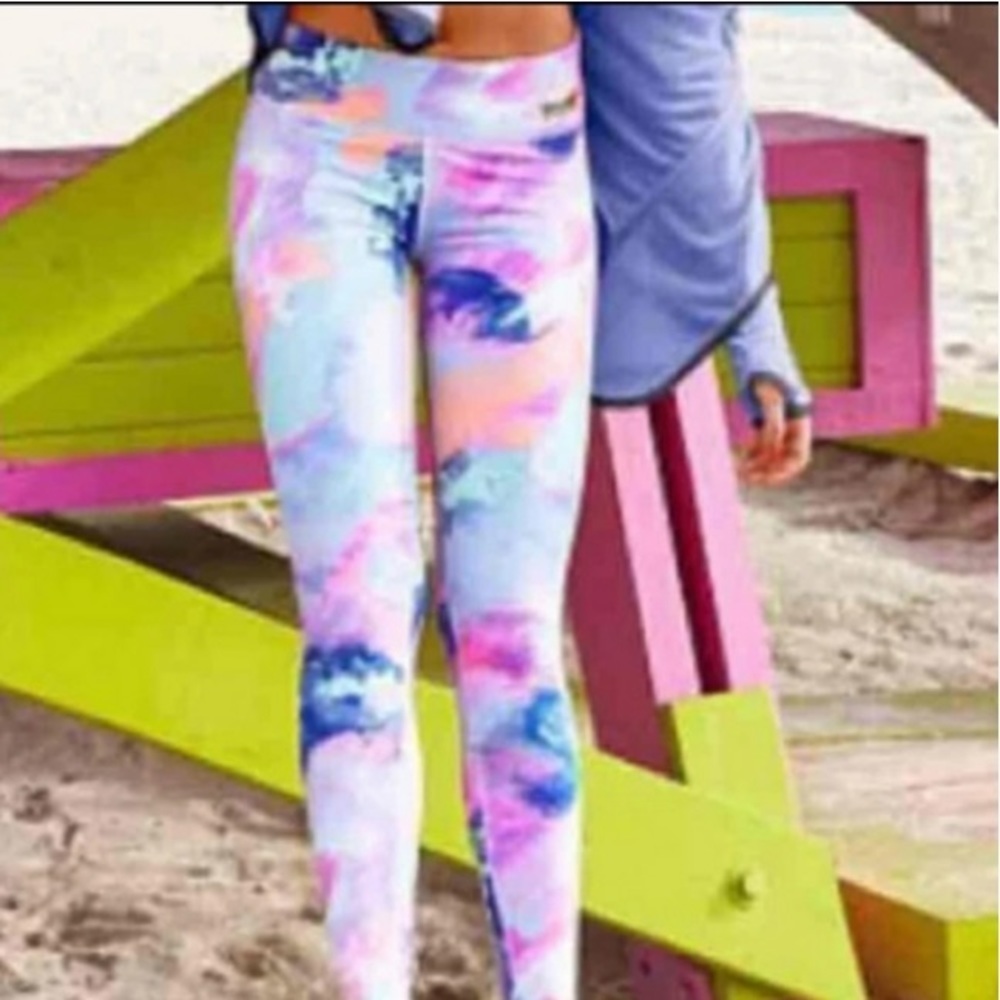 Victoria's Secret Pink Pastel Watercolor Leggings limited edition rare medium​​ - Picture 2 of 7